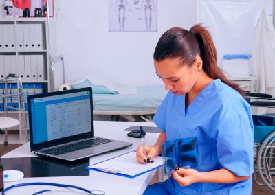 Wissenschaftliche Begleitung und Bewertung der Arbeit des Kompetenzzentrums Digitalisierung und Pflege nach § 125b Abs. 4 SGB XI